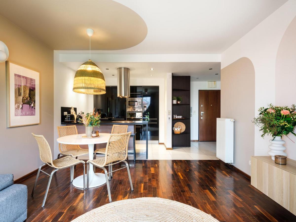 Apartament W Scislym Centrum Krakowa Z Parkingiem! Zewnętrze zdjęcie